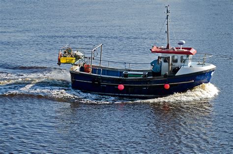 Fishing Boat Free Stock Photo - Public Domain Pictures