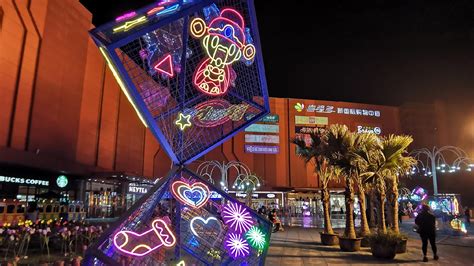 Holiday spend highlights potential of Beijing's nightlife - CGTN