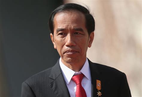 Presiden Jokowi Intruksikan Empat Hal Penanggulangan Banjir dan Longsor