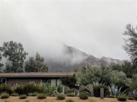 A Winter Storm in Paradise Valley, AZ : pics