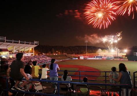 Birmingham Barons fans will have a blast with fireworks on Opening ...