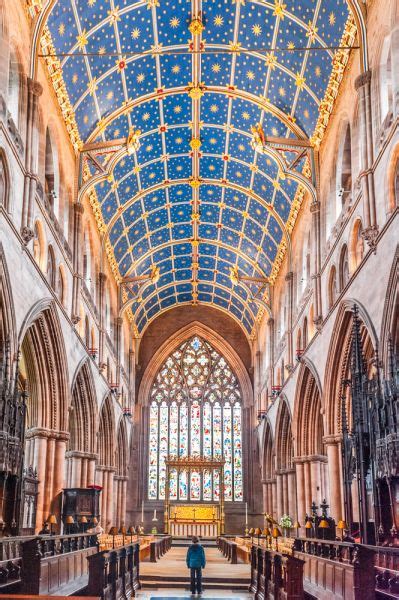 Carlisle Cathedral, Cumbria | History & Photos