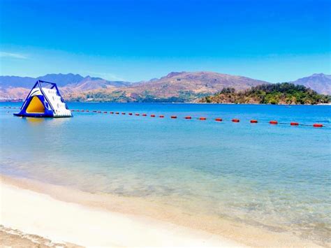 White Rock Waterpark and Beach Hotel in Subic (Zambales) - Room Deals ...