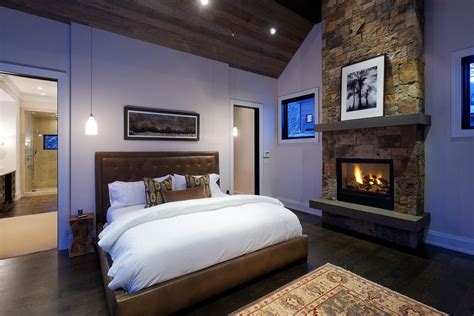 Master Bedroom Electric Fireplace Ideas - img-foxglove