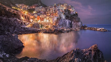 Manarola night, the second smallest of Cinque Terre towns, Italy ...