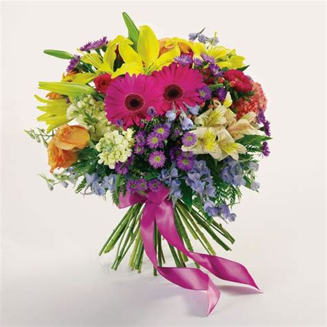 Presentation Bouquet :: McLennan Flowers & Gifts