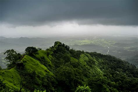 The Epic Monsoon Season in India: All You Need to Know