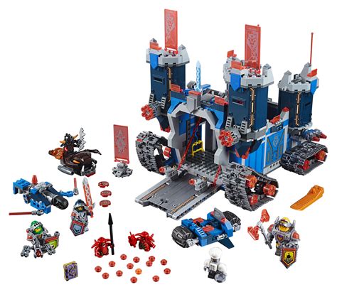 Action Figure Insider » LEGO® NEXO KNIGHTS™ CATAPULTS INTO ACTION