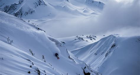 Whistler Cat-Skiing and Snowcat | Tourism Whistler