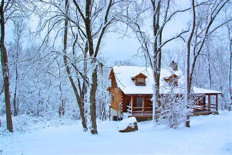 Winter Cabin Wallpaper for Desktop - WallpaperSafari