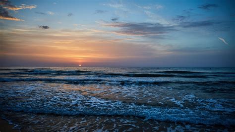 Sea Waves During Sunset Under Blue Cloudy Sky 4K HD Nature Wallpapers ...