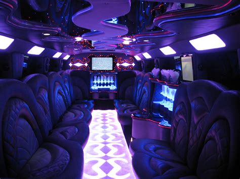 Hummer Limo Interior - a photo on Flickriver