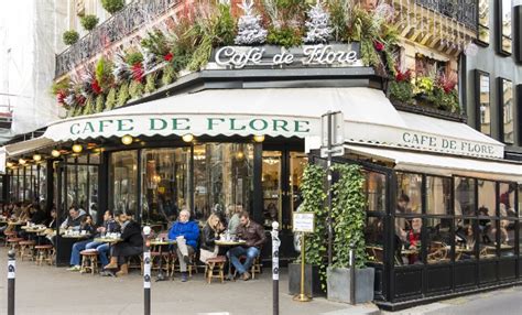 Café De Flore - History and Facts | History Hit