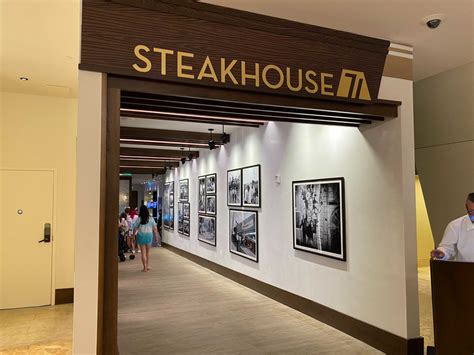 Steakhouse 71 at Disney's Contemporary Resort to Serve Limited Menus on ...