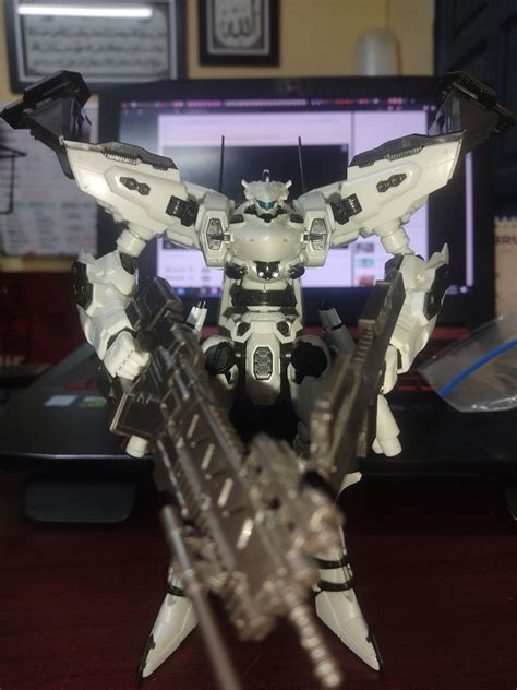 Kotobukiya 1/72 Armored Core White Glint Model Kits (Assembled ...