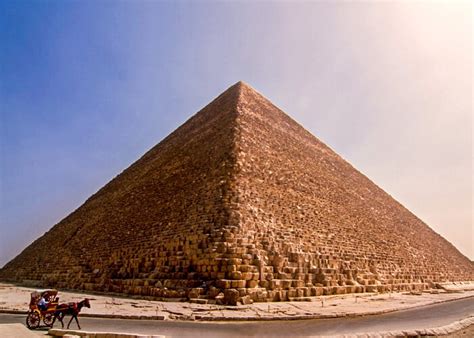 The Great Pyramid of Cheops, facts, secrets, dimensions and height