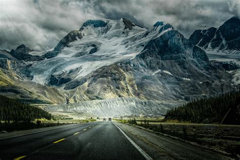 Mountain Road Wallpaper