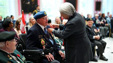 IN PICTURES: First poppy of 2023 Poppy Campaign | CTV News