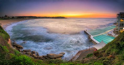 Bondi Beach Sunrise - Time Flees