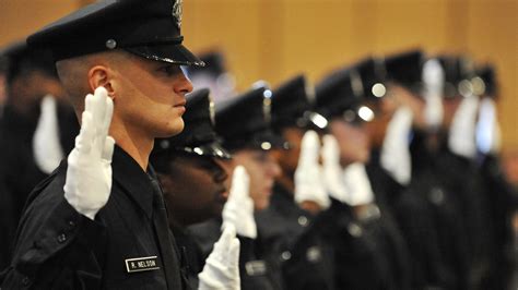 Police academy graduation gives Detroit 27 new officers