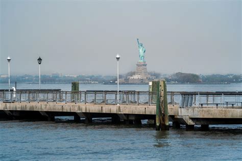 Best Statue of Liberty Viewpoints in NYC (Free Spots Too!) - Your ...