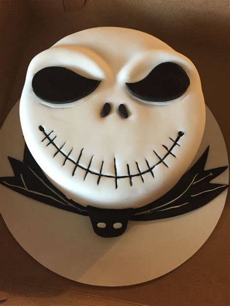 Jack Skellington cake | Jack skellington cake, Halloween fun, Cake