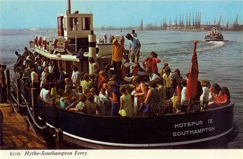 Hythe Ferry - Hythe-Southampton Ferries - Simplon Postcards