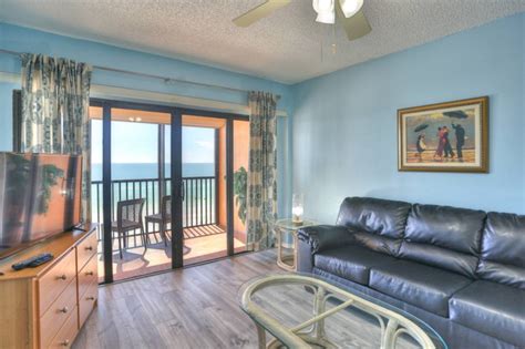 Madeira Beach Vacation Rental | Expansive Screened Balcony with ...