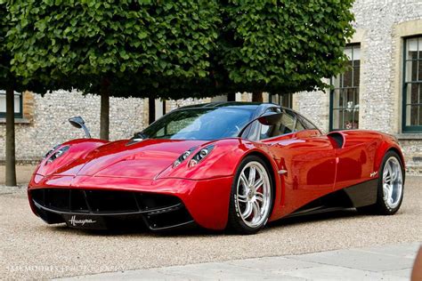 Pagani huayra, Pagani, Sports car