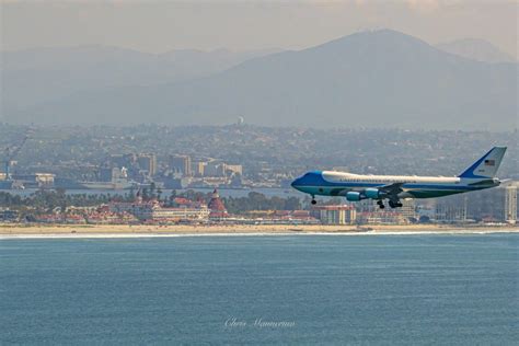 air-force_one_landing - Coronado Times