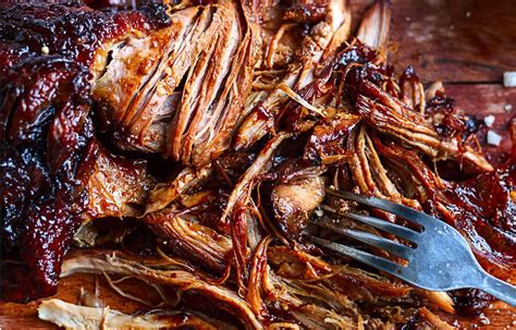 Slow Cooked Turkey Leg Recipe With Honey Glaze & Garlic — Eatwell101