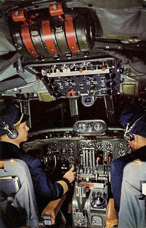 Lockheed Super Constellation L-1049 Cockpit | Airline - Cockpit Stuff ...