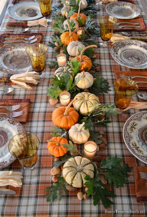 Beautiful Thanksgiving Harvest Table Decor To Be Thankful For