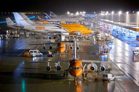 Liege Airport. | Cargo aircraft, Air cargo, Cargo airlines