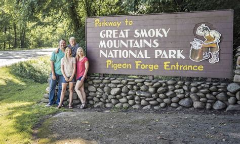 Great Smoky Mountains National Park - Pigeon Forge, TN