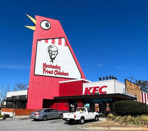 Roadside Relic: The Big Chicken in Marietta, Georgia, a plucky outpost ...