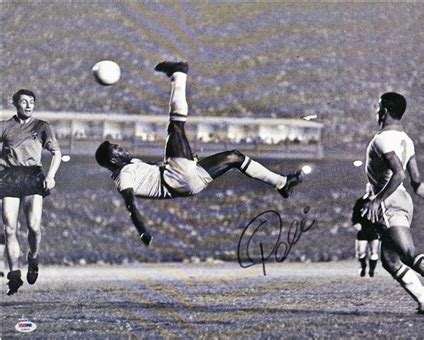 Lot Detail - Pele Autographed "Bicycle Kick" 16 x 20 Black & White ...