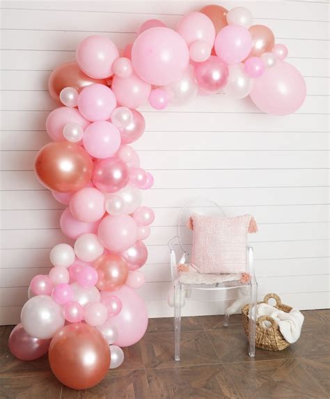 A Balloon Arch Kit Saves You Time: 6 Easy Kits to Buy - Hello Central ...