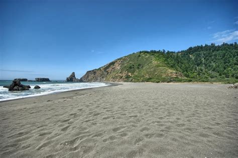 Rockport Bay Beach, Westport, CA - California Beaches