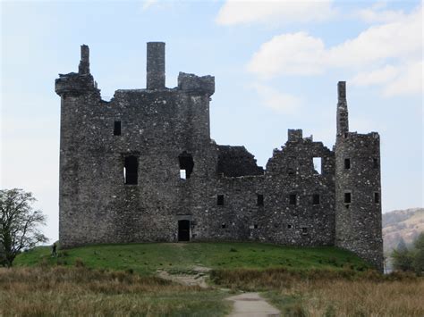 Kilchurn Castle | Explore Oban