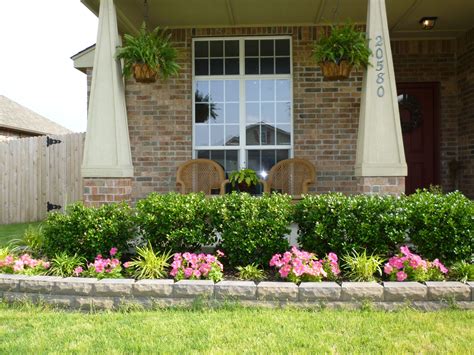 front porch landscape ideas | Front porch landscaping ideas, Porch ...