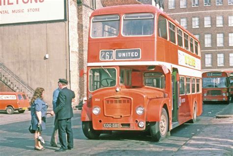 Wonderful Pictures of Buses in England from between 1970s-80s | Bus ...