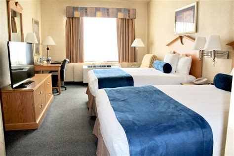 Convenient LaGuardia Airport Hotel in Flushing, NY | Marco LaGuardia Hotel