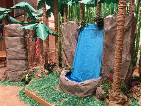 Jungle Safari VBS - managed to make our waterfall have ... Jungle ...