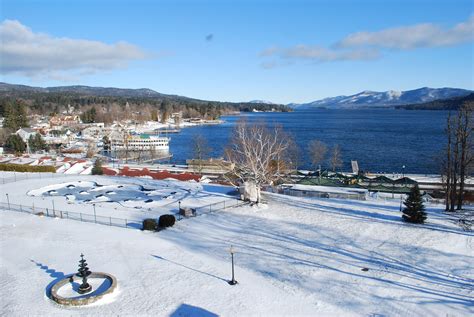 Family Winter Vacation in Lake George, New York - Mom's Favorite Stuff ...