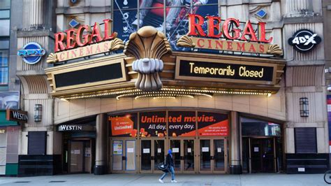 45 movie theaters make up 40% of New York box office — only one is open