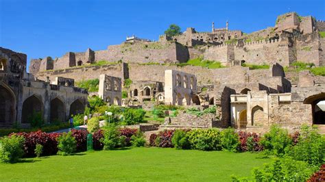 Amazing Golconda Fort Images - Famous Tourist Place of Hyderabad - Live ...