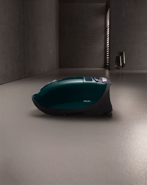 Vacuum Cleaner Features & Benefits | Miele