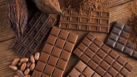 The Pro-Aging Health Benefits of Cocoa and Chocolate | Sixty and Me