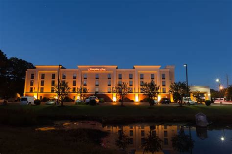 Hampton Hotels in Williamston, NC - Find Hotels - Hilton